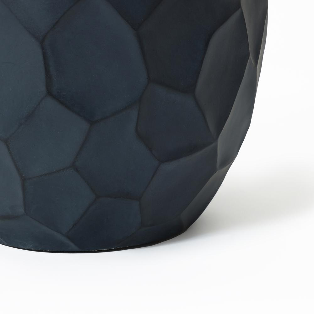 14.6-Inch Round Black Geometric MgO Planter