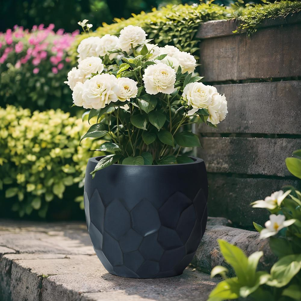 14.6-Inch Round Black Geometric MgO Planter