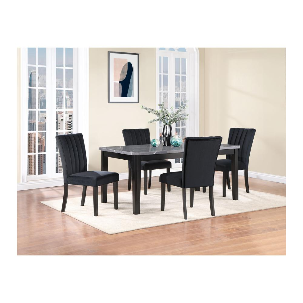 D8685 Dining Table